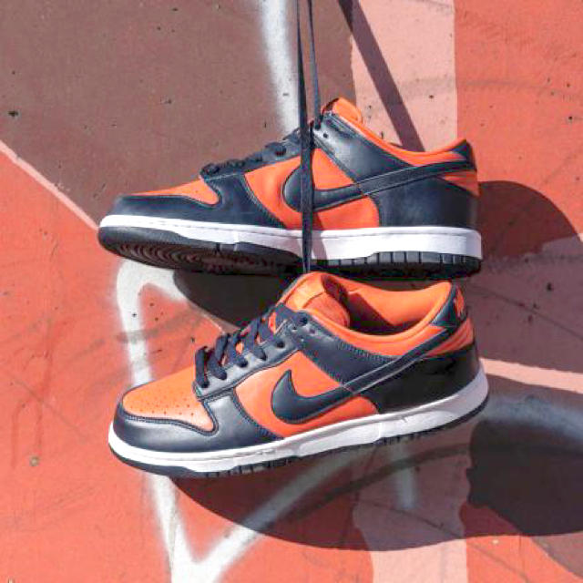 NIKE(ナイキ)のNIKE DUNK LOW  "CHAMP COLORS" ORANGE ダンク メンズの靴/シューズ(スニーカー)の商品写真