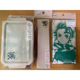 ★鬼滅の刃★ランチボックス(お弁当箱)＆お箸(スプーン付)&ナフキン3点セット★(キャラクターグッズ)