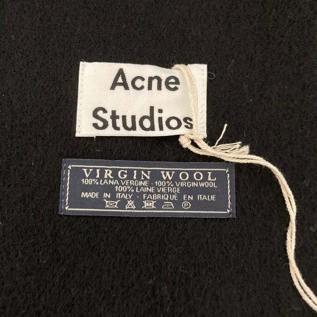 ACNE(アクネ)のAcne Studios ストール　マフラー レディースのファッション小物(マフラー/ショール)の商品写真