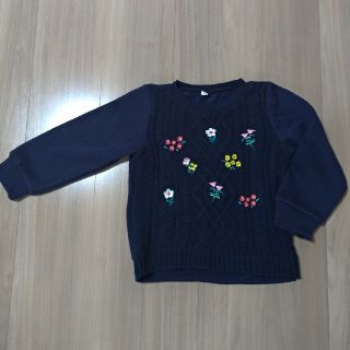 110センチ　裏起毛　トレーナー　花刺繍(Tシャツ/カットソー)