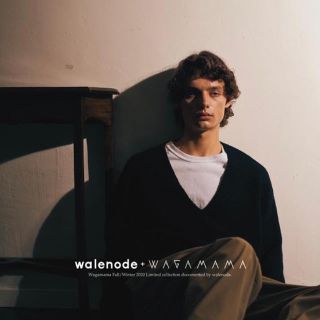 コモリ(COMOLI)のwagamama tokyo walenode deep vネックニット　(ニット/セーター)