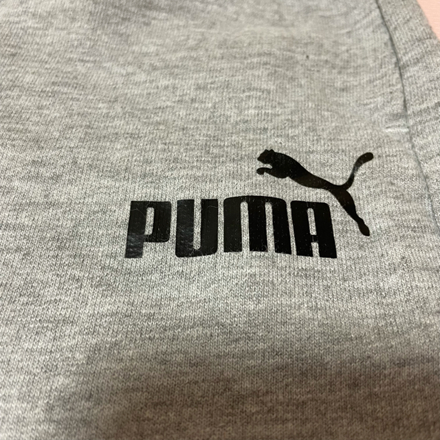 PUMA(プーマ)のプーマ　スウェットパンツ　グレー キッズ/ベビー/マタニティのベビー服(~85cm)(パンツ)の商品写真