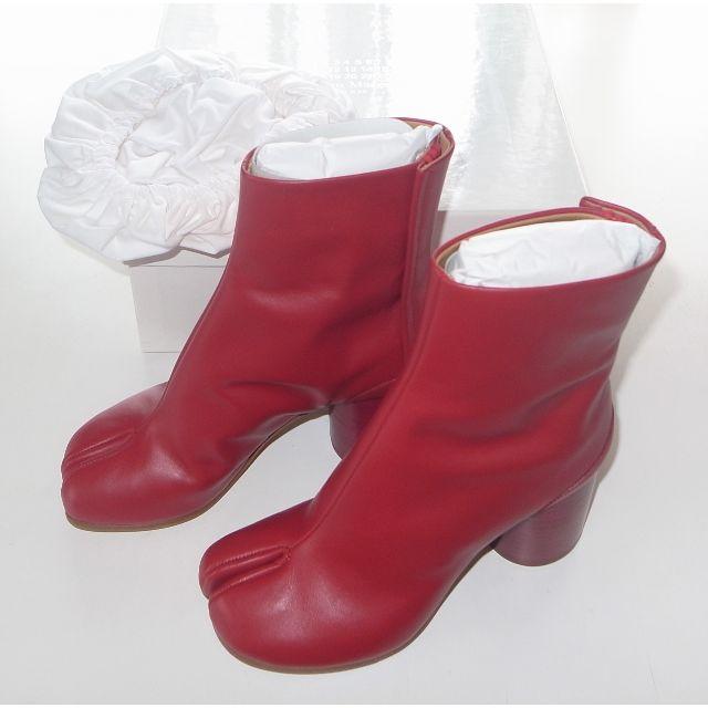 Maison Martin Margiela(マルタンマルジェラ)のmaison margiela マルジェラ red 足袋ブーツ tabi 36 レディースの靴/シューズ(ブーツ)の商品写真