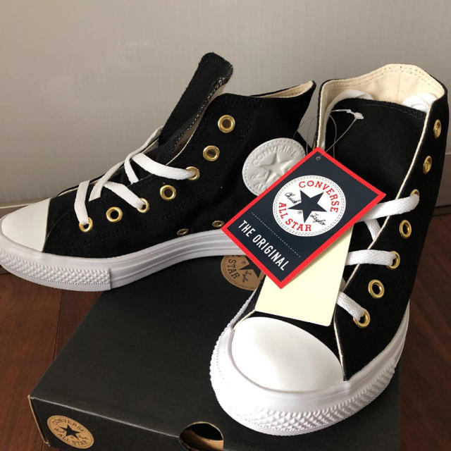 Converse 新品 コンバース アースミュージック コラボ品の通販 By まい コンバースならラクマ Converse 新品 コンバース アースミュージック コラボ品の通販 By まい コンバースならラクマ