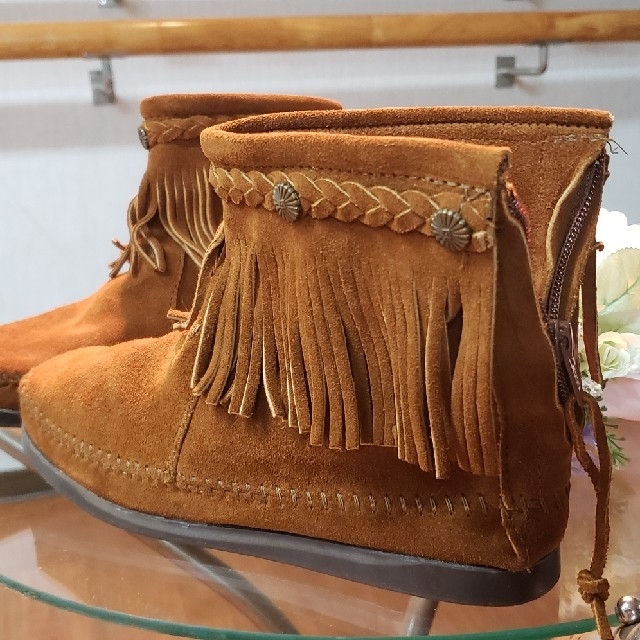 MINNETONKA ミネトンカ ショートフリンジブーツ