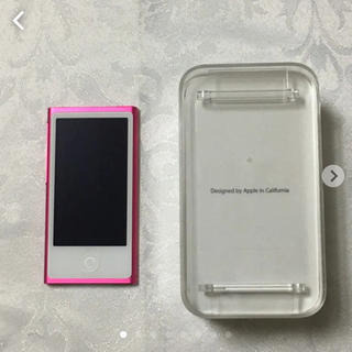 アップル(Apple)の【美品】iPod nano 16GB ピンク　第７世代　本体(ポータブルプレーヤー)