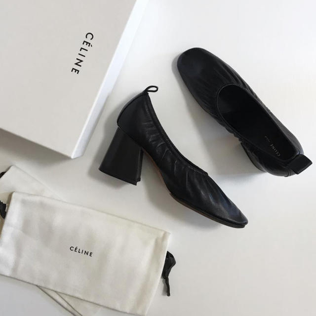 celine(セリーヌ)のセリーヌ　ソフトバレリーナ　パンプス　34  ブラック　マルジェラ　プラダ レディースの靴/シューズ(バレエシューズ)の商品写真