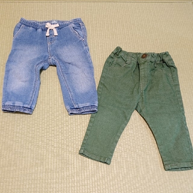 babyGAP(ベビーギャップ)のパンツ（ジーパン、緑） キッズ/ベビー/マタニティのベビー服(~85cm)(パンツ)の商品写真