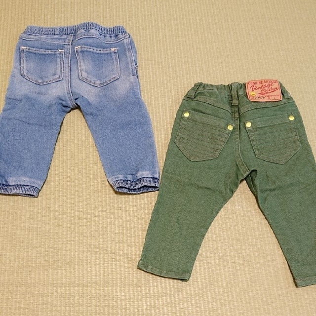 babyGAP(ベビーギャップ)のパンツ（ジーパン、緑） キッズ/ベビー/マタニティのベビー服(~85cm)(パンツ)の商品写真