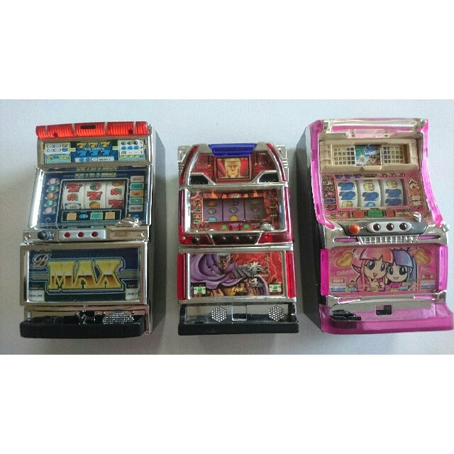 YB様専用☆4号機 パチスロ パチンコ フィギュア 3個セットの通販 YB様専用☆4号機 パチスロ パチンコ フィギュア 3個セットの通販