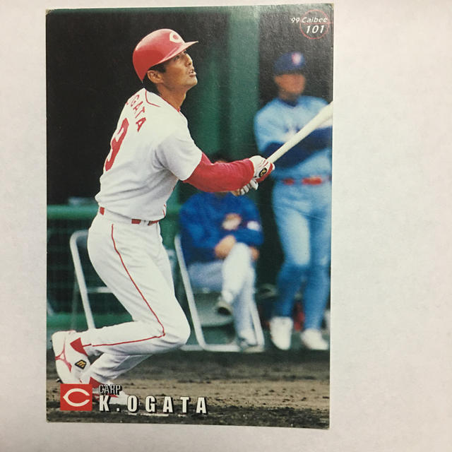 広島東洋カープ プロ野球カード 1999年 緒方孝市 背番号9 広島東洋カープの通販 By Nailbar17 S Shop ヒロシマトウヨウカープならラクマ