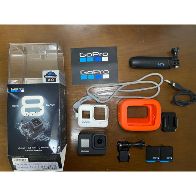 GoPro8本体+純正アクセサリ+64GBマイクロSD カード+おまけ