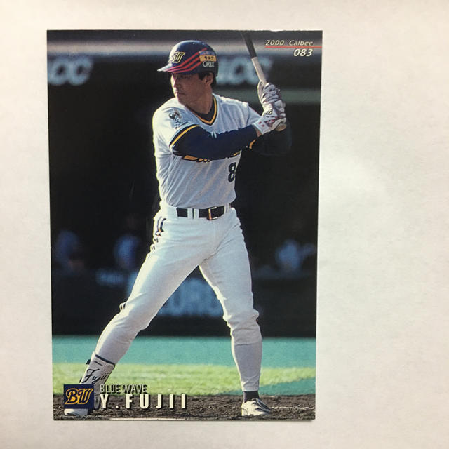 オリックス・バファローズ(オリックスバファローズ)のプロ野球カード 2000年 藤井康雄 背番号8 オリックス・ブルーウェーブ エンタメ/ホビーのタレントグッズ(スポーツ選手)の商品写真