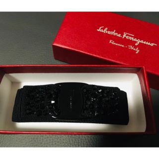 サルヴァトーレフェラガモ(Salvatore Ferragamo)の美品　フェラガモ　バレッタ　スワロフスキー(バレッタ/ヘアクリップ)