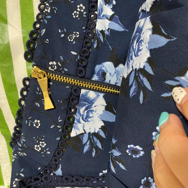 特価 アプワイザーリッシェ ケイトスペード 花柄 ワンピ トッカ ジル ...