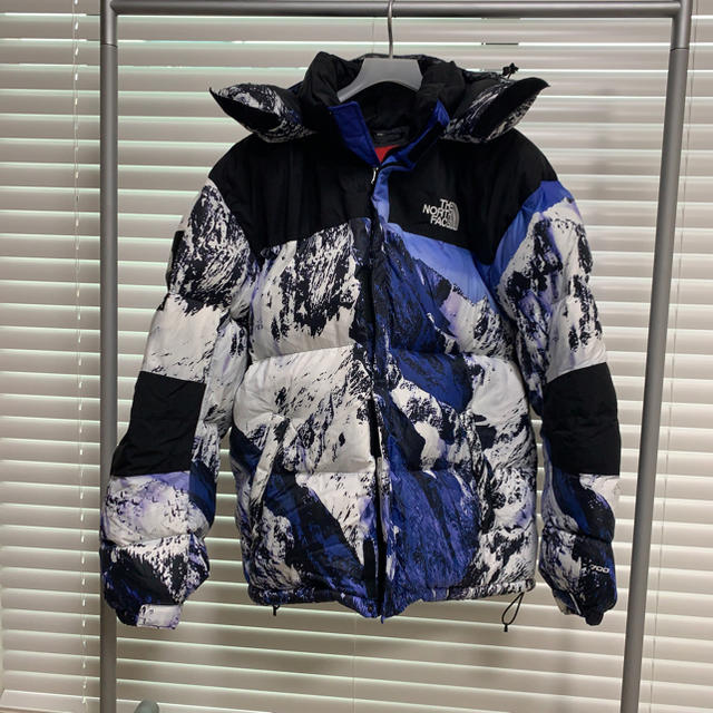 supreme TNF snow mountain baltoro XL