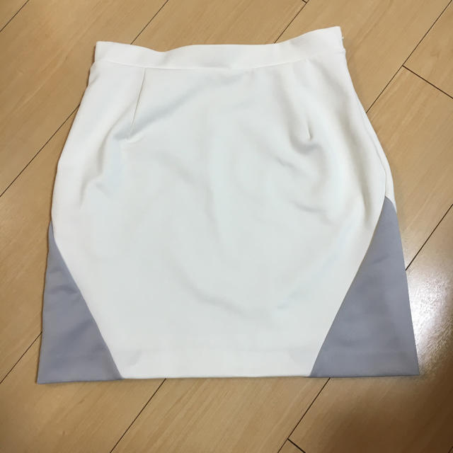Andemiu(アンデミュウ)のAndemiuスカート✦週末限定✦ レディースのスカート(ミニスカート)の商品写真