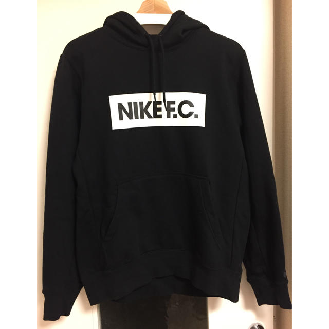 NIKE FC エッセンシャル フリース