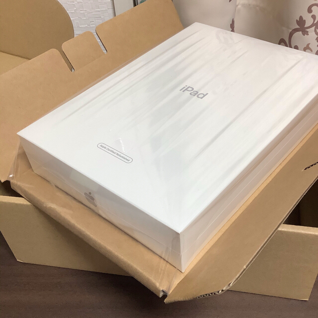 完全新品　iPad　Wi-Fi　128GB　ゴールド　第7世代 2