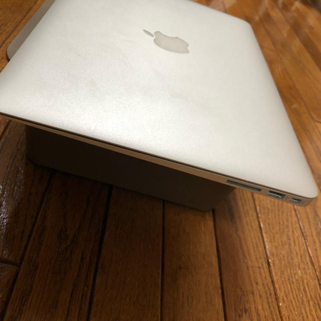 MacBook Air 2011 i5 4GB SSD256GB Windows 3