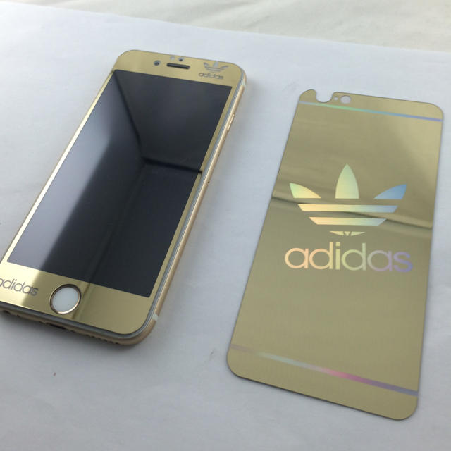 adidas(アディダス)の海外限定アディダス強化ガラスフィルム選択 スマホ/家電/カメラのスマホアクセサリー(iPhoneケース)の商品写真