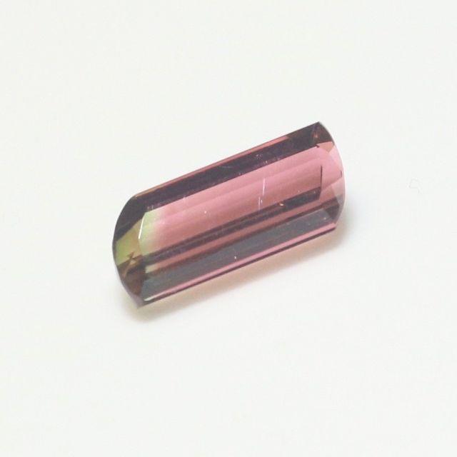 透明感抜群バイカラートルマリン3.02ct 今年も話題の 8192円