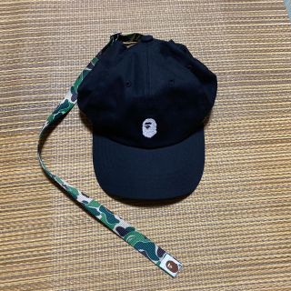 アベイシングエイプ(A BATHING APE)のAPE BAPE KAWS キャップ　camo 迷彩　黒　ブラック(キャップ)