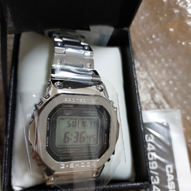 G-SHOCK GMW-B5000D-1JFステンレスバンド