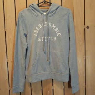 アバクロンビーアンドフィッチ(Abercrombie&Fitch)のAbercrombie&Fitch パーカー(パーカー)