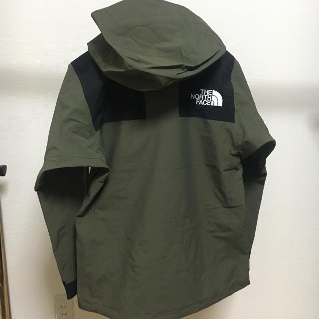 THE NORTH FACE(ザノースフェイス)の新品未使用【XSサイズ】ノースフェイス マウンテンジャケット ニュートープ NT メンズのジャケット/アウター(マウンテンパーカー)の商品写真