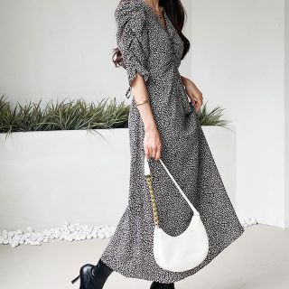 ディーホリック レオパード マキシワンピース ロングワンピース レディース の通販 69点 Dholicのレディースを買うならラクマ ディーホリック レオパード マキシワンピース ロングワンピース レディース の通販 69点 Dholicのレディースを買うならラクマ