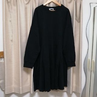 ザラ(ZARA)のザラ　ワンピース　黒(ひざ丈ワンピース)