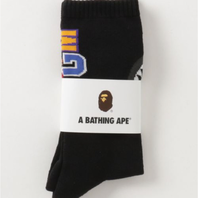 A BATHING APE(アベイシングエイプ)のA BATHING APE アベイシングエイプソックス 白色&黒色　24-29 メンズのレッグウェア(ソックス)の商品写真