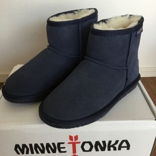 ミネトンカ(Minnetonka)の☆クリスマスセール☆ミネトンカ　ムートンショートブーツ　インディゴブルー　(ブーツ)