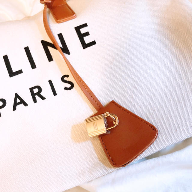 celine(セリーヌ)のセリーヌ  トート　新品未使用 レディースのバッグ(トートバッグ)の商品写真