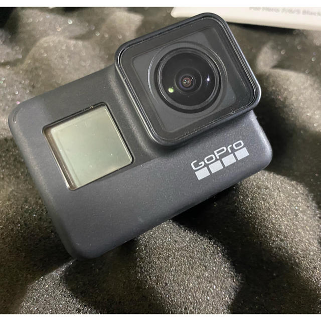 GoPro(ゴープロ)のGoPro HERO7 スマホ/家電/カメラのカメラ(ビデオカメラ)の商品写真