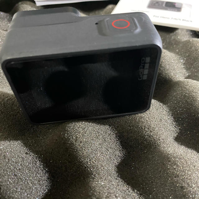 GoPro(ゴープロ)のGoPro HERO7 スマホ/家電/カメラのカメラ(ビデオカメラ)の商品写真