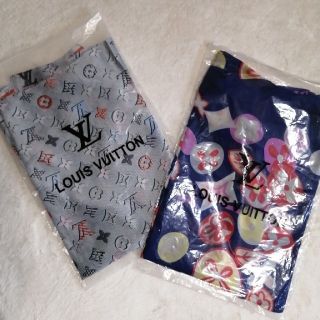 ルイヴィトン(LOUIS VUITTON)の【★未使用★】LOUIS VUITTON 大判スカーフ (バンダナ/スカーフ)