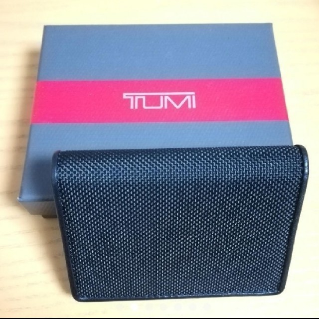 TUMI(トゥミ)の【hide1019様専用】TUMI　名刺入れ　定期入れ　箱付き メンズのファッション小物(名刺入れ/定期入れ)の商品写真