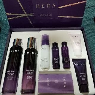 アモーレパシフィック(AMOREPACIFIC)のHERA  AGE AWAY ギフトセット《ひまわり様専用》(化粧水/ローション)