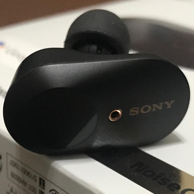 SONY(ソニー)のSONY WF-1000XM3(Black)  ノイズキャンセリング イヤホン スマホ/家電/カメラのオーディオ機器(ヘッドフォン/イヤフォン)の商品写真