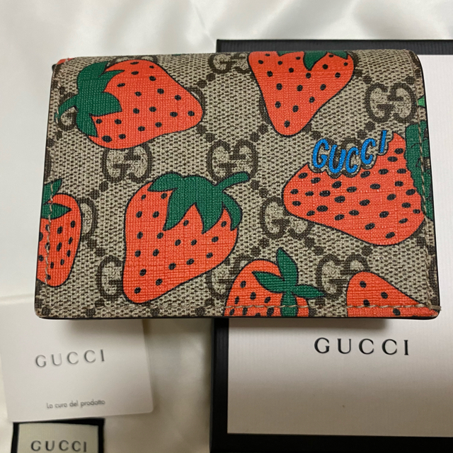 Gucci 財布　ストロベリー 正規品