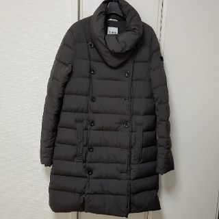 新品デッドストック タトラス リバーシブル ダウンベスト ファー 新品デッドストック タトラス リバーシブル ダウンベスト ファー