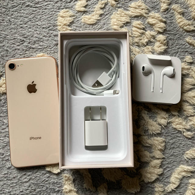 iPhone8 ゴールド　64gb SIMフリー