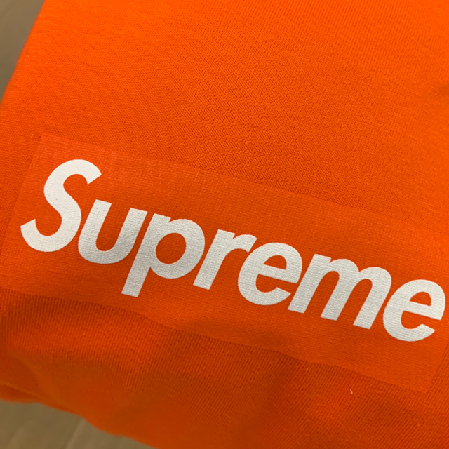 Supreme(シュプリーム)のsupreme Box Logo L/S Tee シュプリーム ボックスロゴ メンズのトップス(Tシャツ/カットソー(七分/長袖))の商品写真