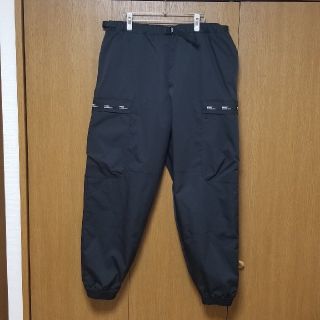 ダブルタップス(W)taps)の新品♪【XL】WTAPS TROUSERS.POLY.TAFFETA(ワークパンツ/カーゴパンツ)