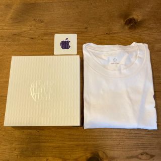 アップル(Apple)のアップル Apple store京都店 開店記念Tシャツ ステッカー(Tシャツ/カットソー(半袖/袖なし))