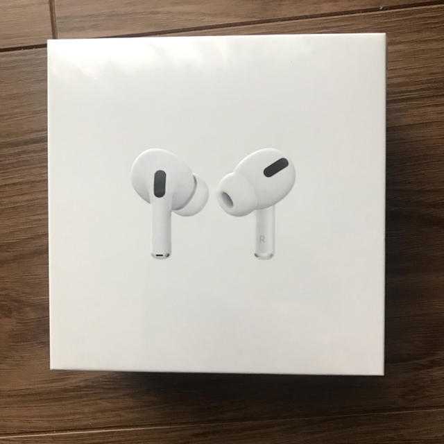 Apple AirPods pro MWP22J/A　ワイヤレスイヤホン