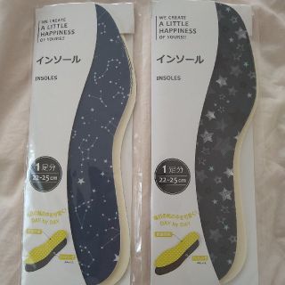 スリーコインズ(3COINS)の新品　☆　インソール　2足セット　星柄(その他)