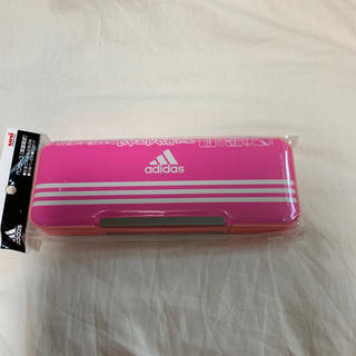 アディダス(adidas)のアディダス　筆箱　新品(ペンケース/筆箱)